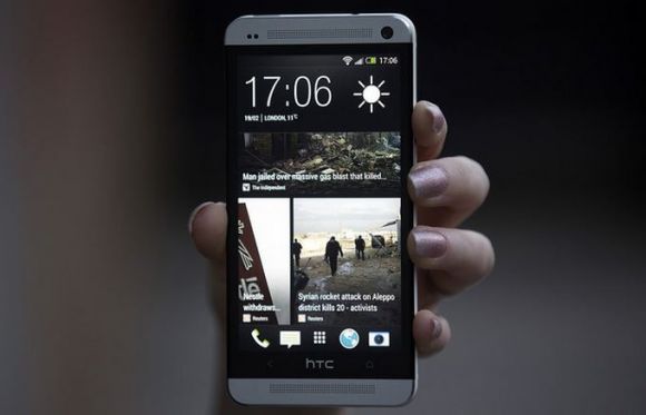 Флагман One может поправить проблемы HTC