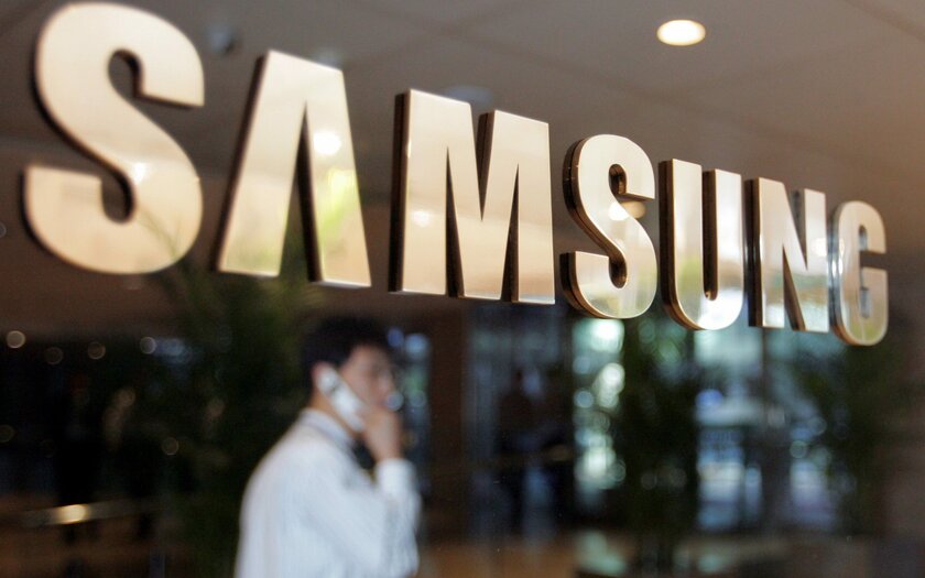 Прибыль Samsung обвалилась из-за низкого спроса на микросхемы памяти