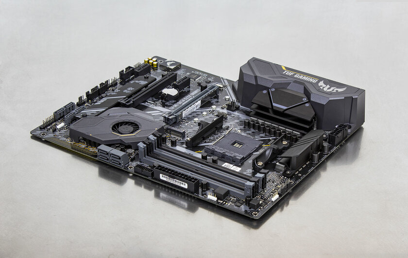 PCI Express 4.0 занедорого. Обзор ASUS TUF GAMING X570-PLUS WIFI