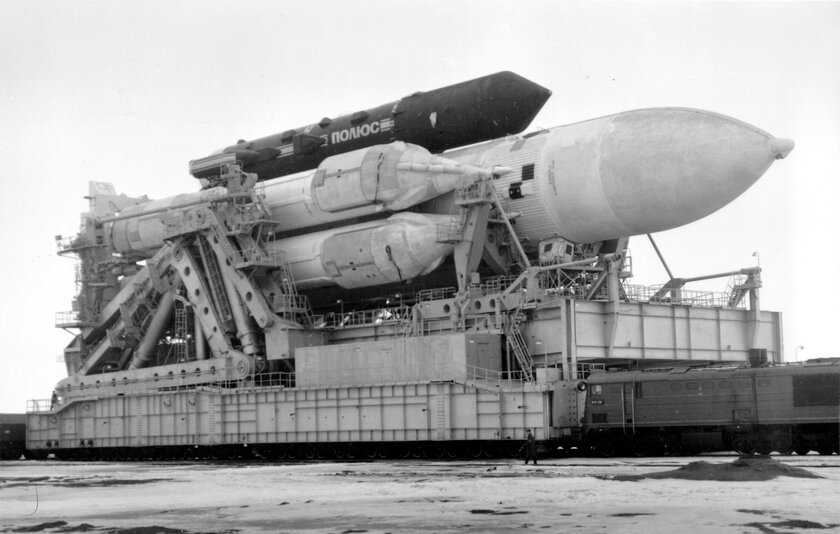 Передовые разработки СССР: космическая лазерная станция «Скиф» для уничтожения ракет и спутников