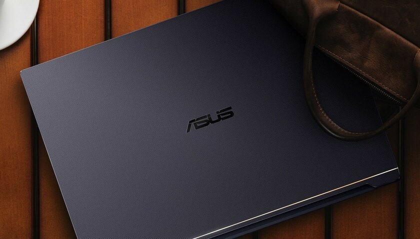 ASUS выпустила профессиональный топовый ноутбук за 5 000 долларов