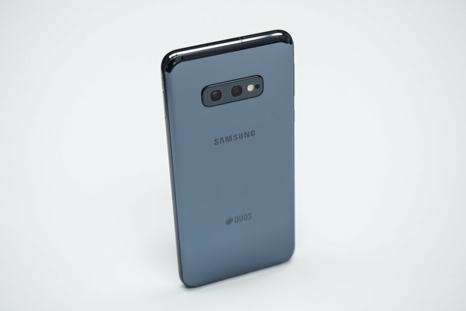 samsung s10 lite dimensions