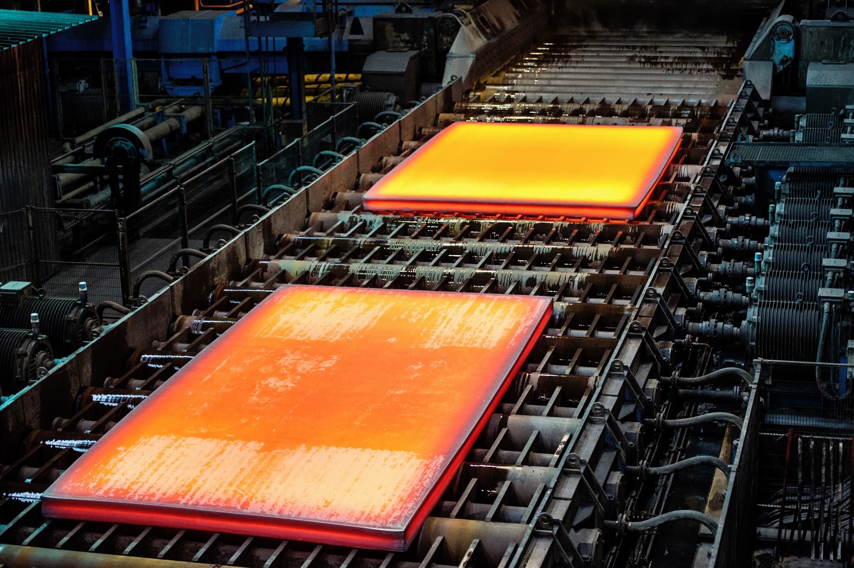 Завод по производству туалетной бумаги. Электронная промышленность. Ляскельский бумажный завод. Показать что она производит. Заводы великобритании.