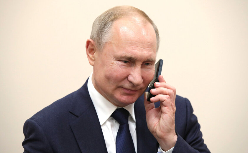 Путин рассказал, почему ему не нужен смартфон