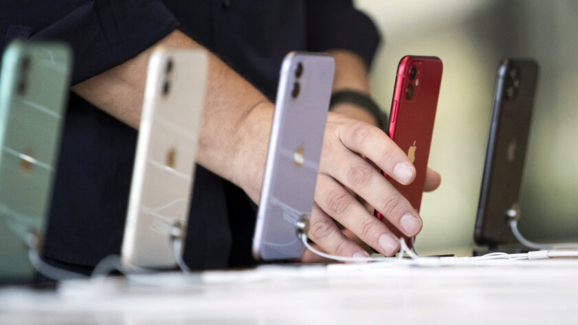 Reuters: выпуск iPhone 12 5G отложен на фоне опасений по поводу спроса