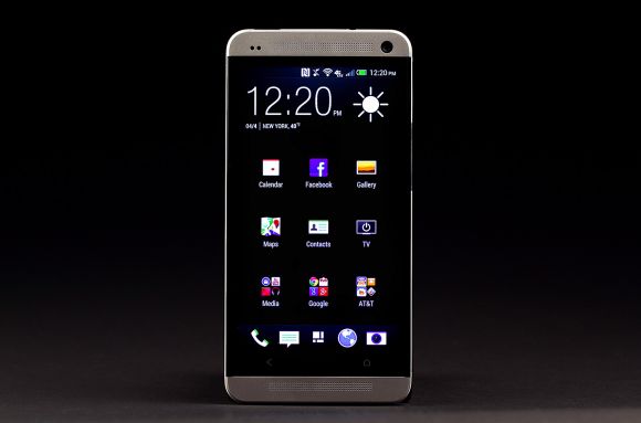 HTC продала 5 миллионов смартфонов One