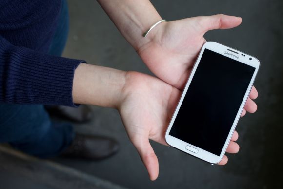 Galaxy Note III с новой камерой официально подтвержден на сайте Samsung