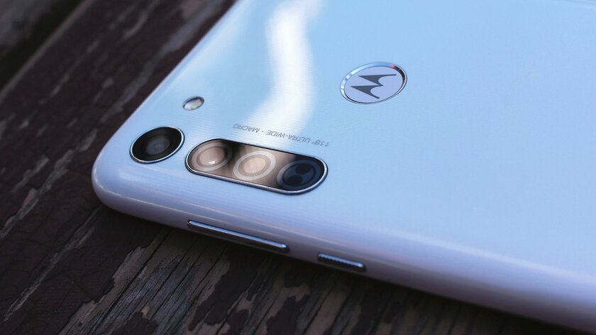 Обзор Motorola Moto G8: элегантный дизайн и невероятная автономность