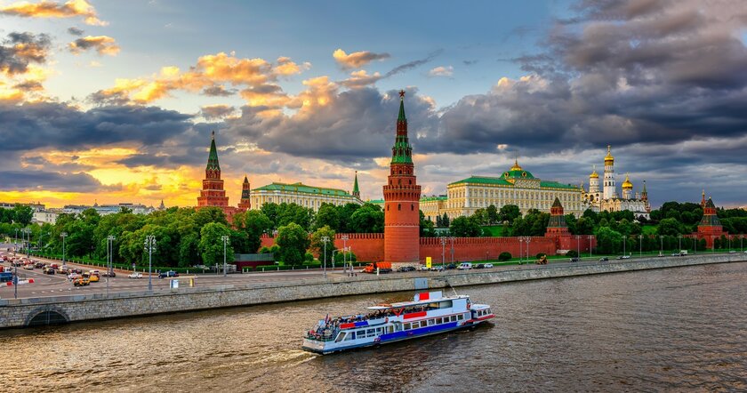 На улицах Москвы уже можно ориентироваться с помощью дополненной реальности в Google Maps