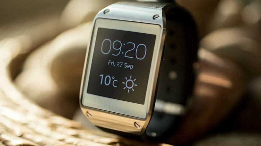 Поддержка этих фитнес-браслетов и часов Samsung прекратится в 2021 году