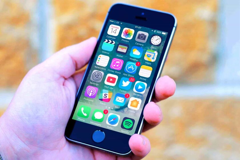 C заботой о пользователях: старые iPhone получили iOS 12.5 с системой отслеживания COVID-19