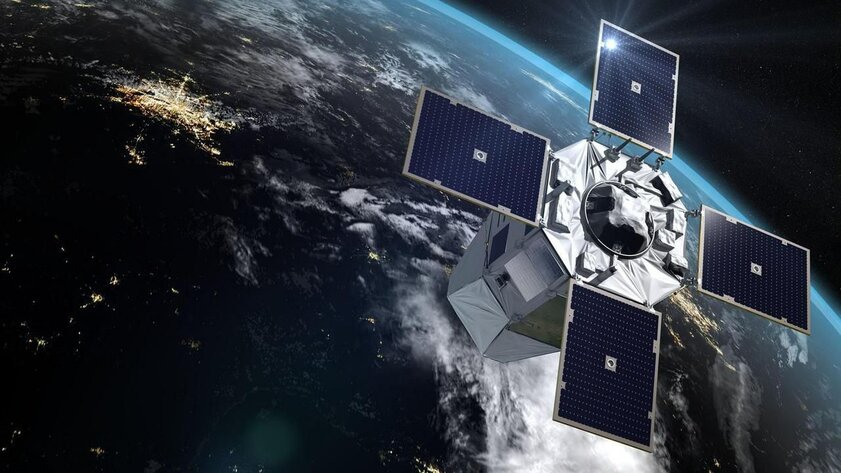 Роскосмос успешно запустил французский военный спутник CSO-2
