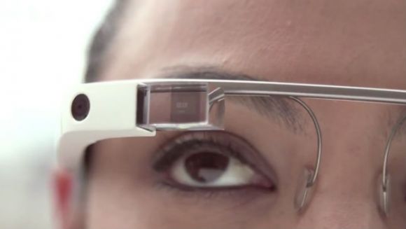 Компания Google расширяет программу Explorer для своих умных очков Glass