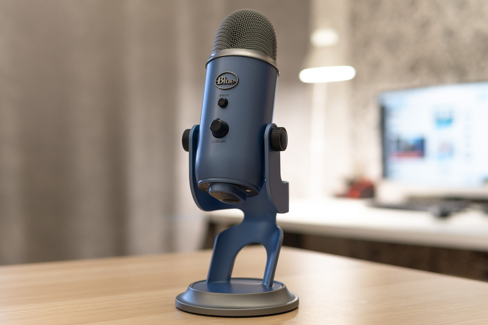 Нужна ли для blue yeti звуковая карта