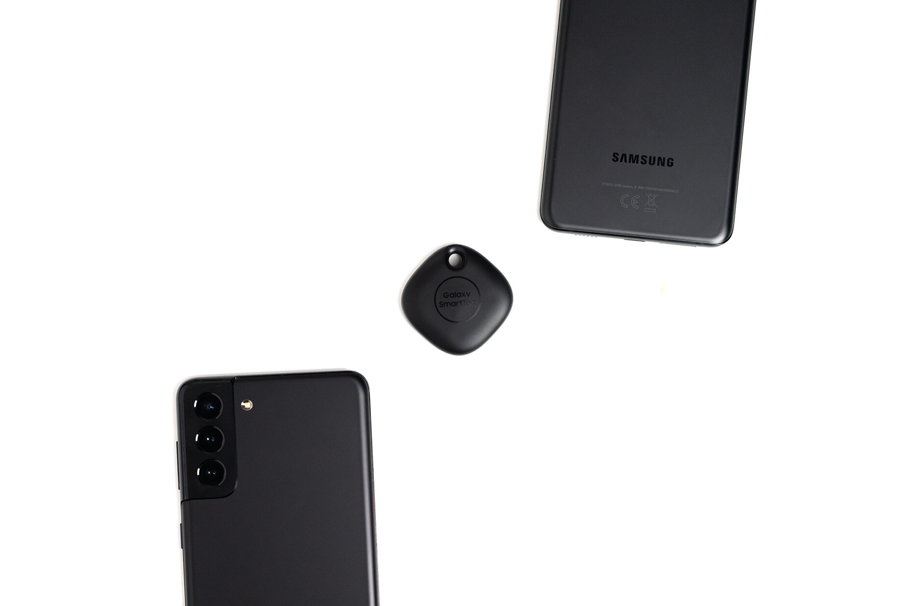 Самсунг галакси смарт 3. Трекер Samsung SMARTTAG для Samsung Galaxy. Маячок самсунг. Samsung Smart tag. Беспроводная метка Samsung SMARTTAG черный что это.