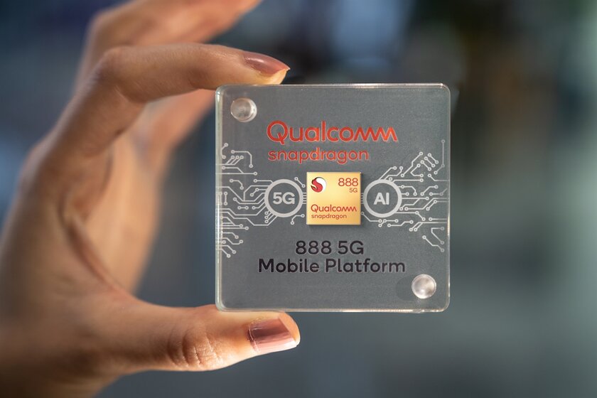 Qualcomm еле справляется с дефицитом полупроводников: поставки Snapdragon 888 под угрозой срыва