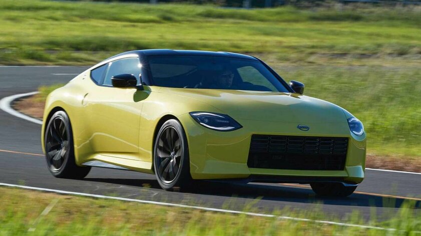 Раскрыт облик серийной версии спорткара Nissan 400Z