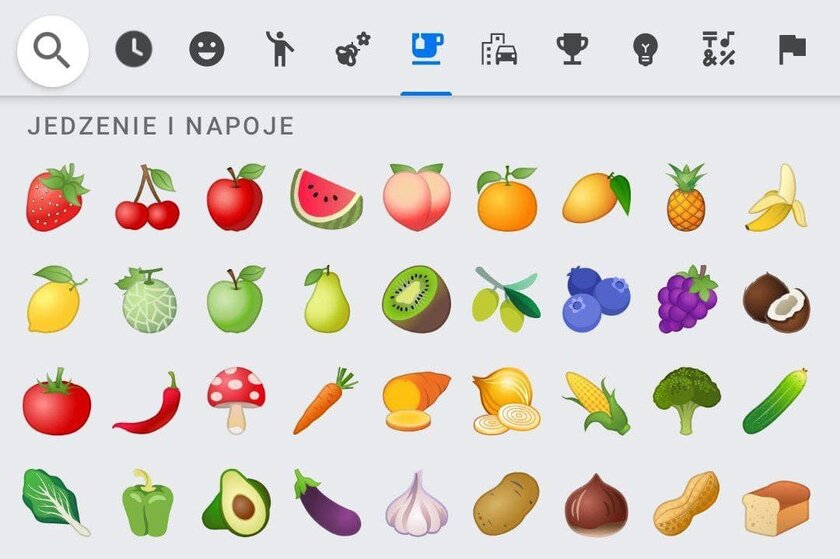 Новые эмодзи из Android 12 уже можно установить на любой смартфон с рутом