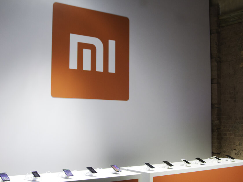 Глобальные продажи смартфонов обновили максимум. Поставки Xiaomi выросли на 80%