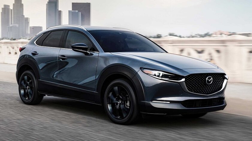 В России массово отзывают Mazda CX-30: дверь багажника неисправна и может травмировать