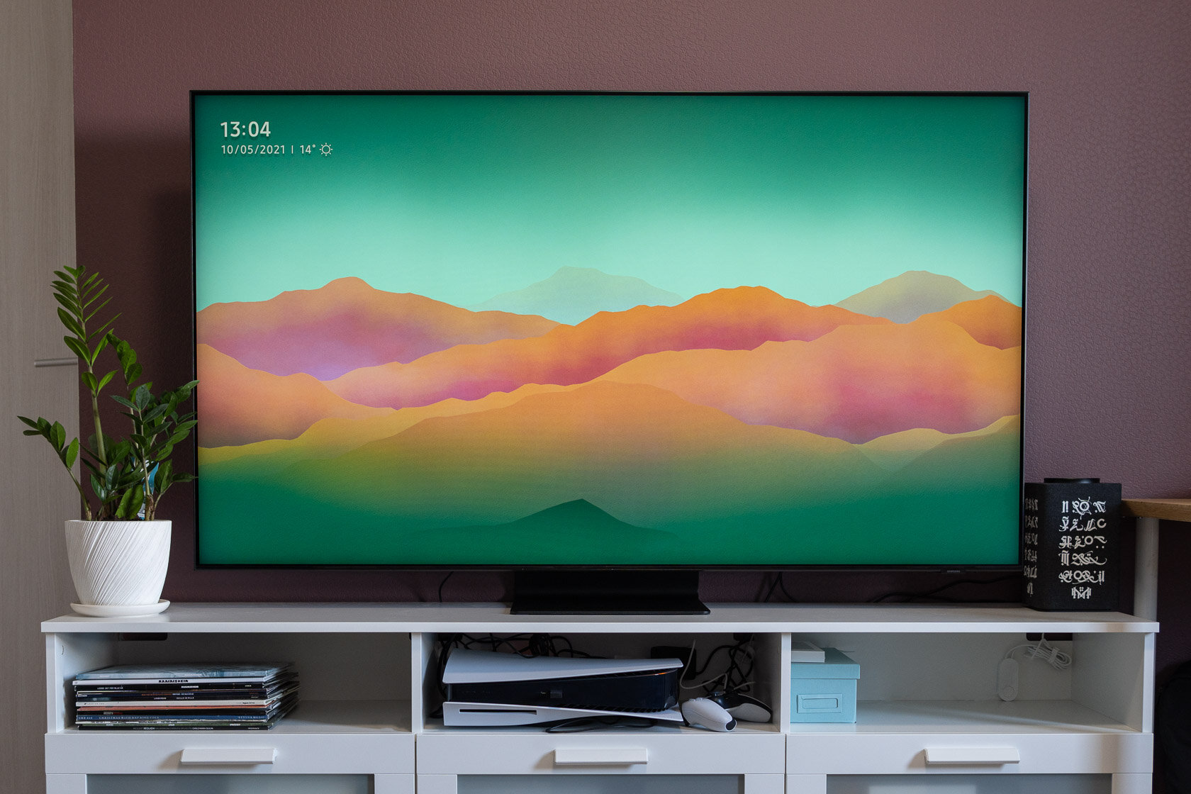 Телевизор qled цены. Samsung Neo QLED TV. Samsung Neo QLED 2021.