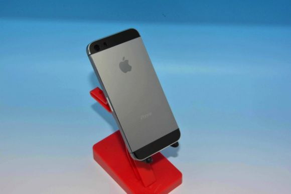 Четвёртое цветовое решение iPhone 5S
