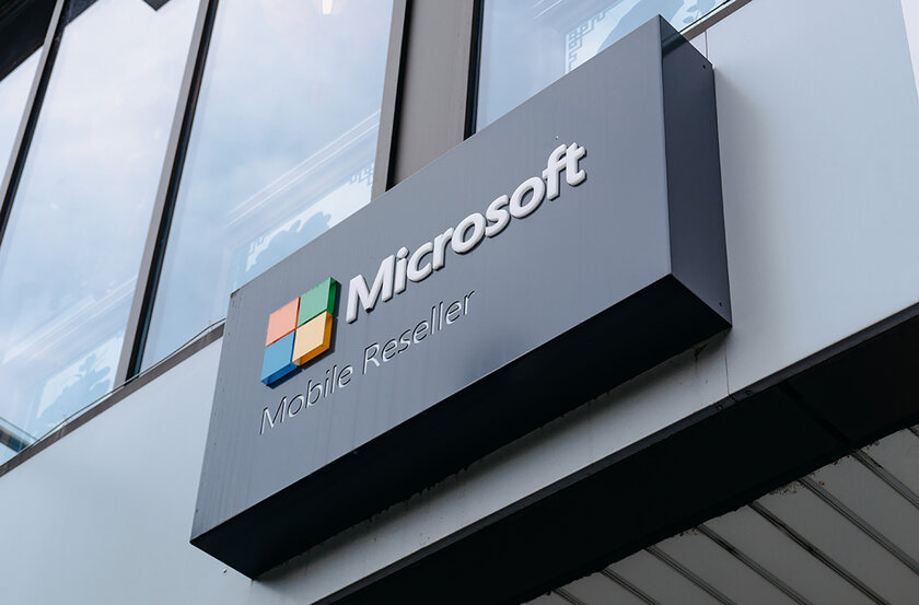 Microsoft вдвое сократил штат своего российского офиса