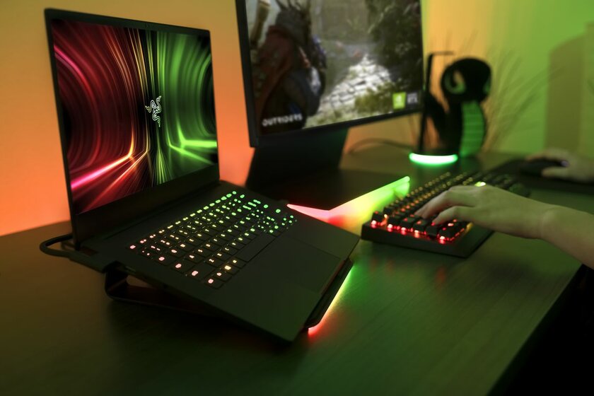 Razer представила свой первый игровой ноутбук на Ryzen: очень тонкий и с RTX 3080