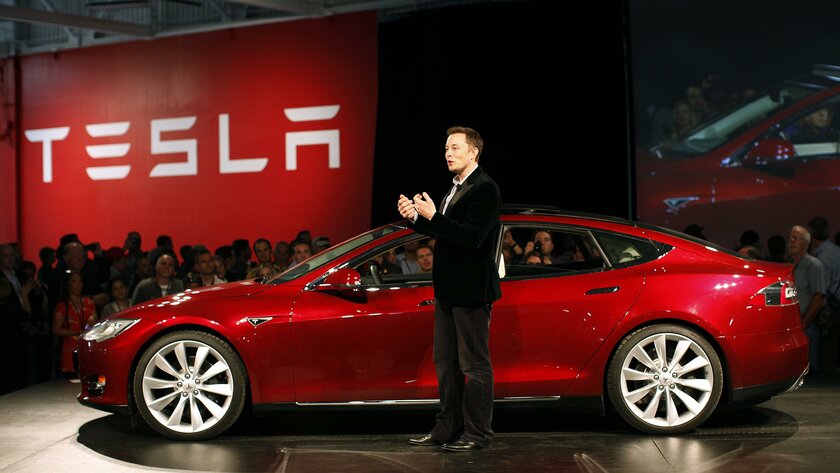 Маск пообещал возобновить продажу электрокаров Tesla за биткоины, если майнинг станет более экологичным