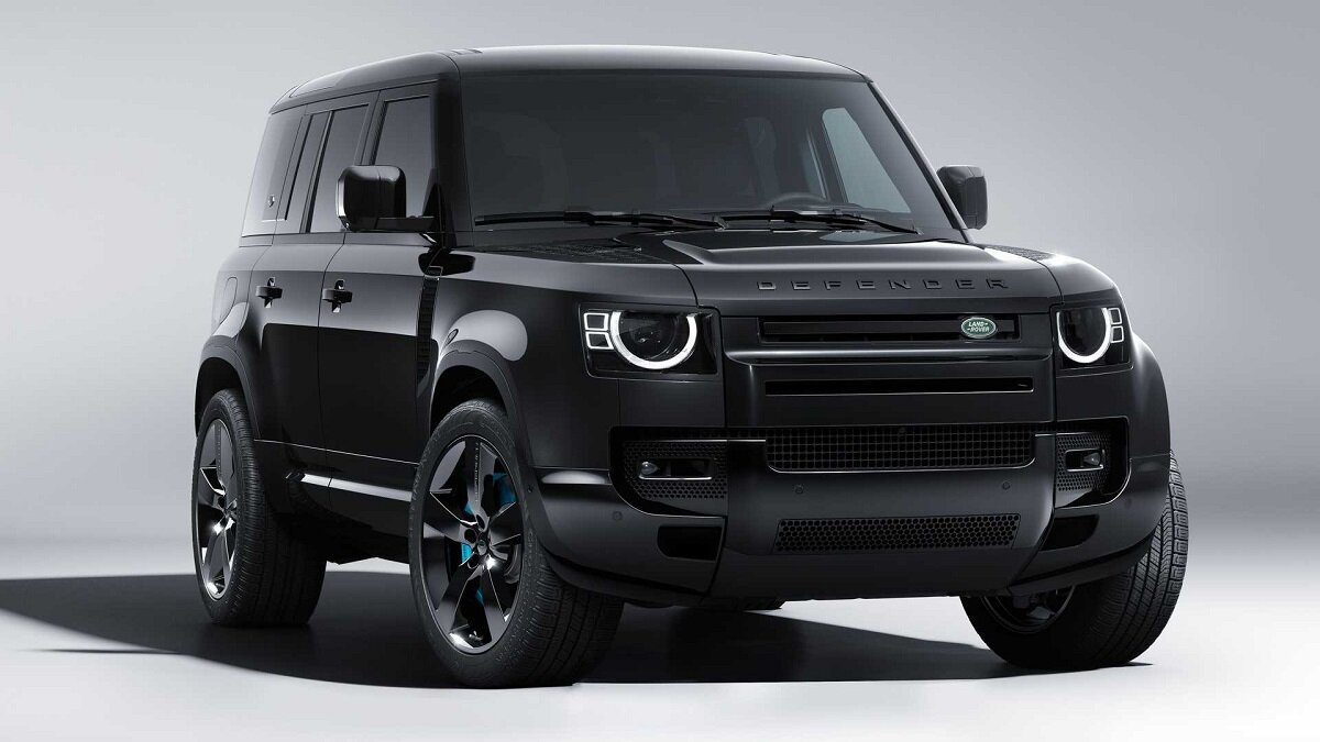 В честь Джеймса Бонда: Land Rover представила полностью чёрный Defender V8 Bond Edition