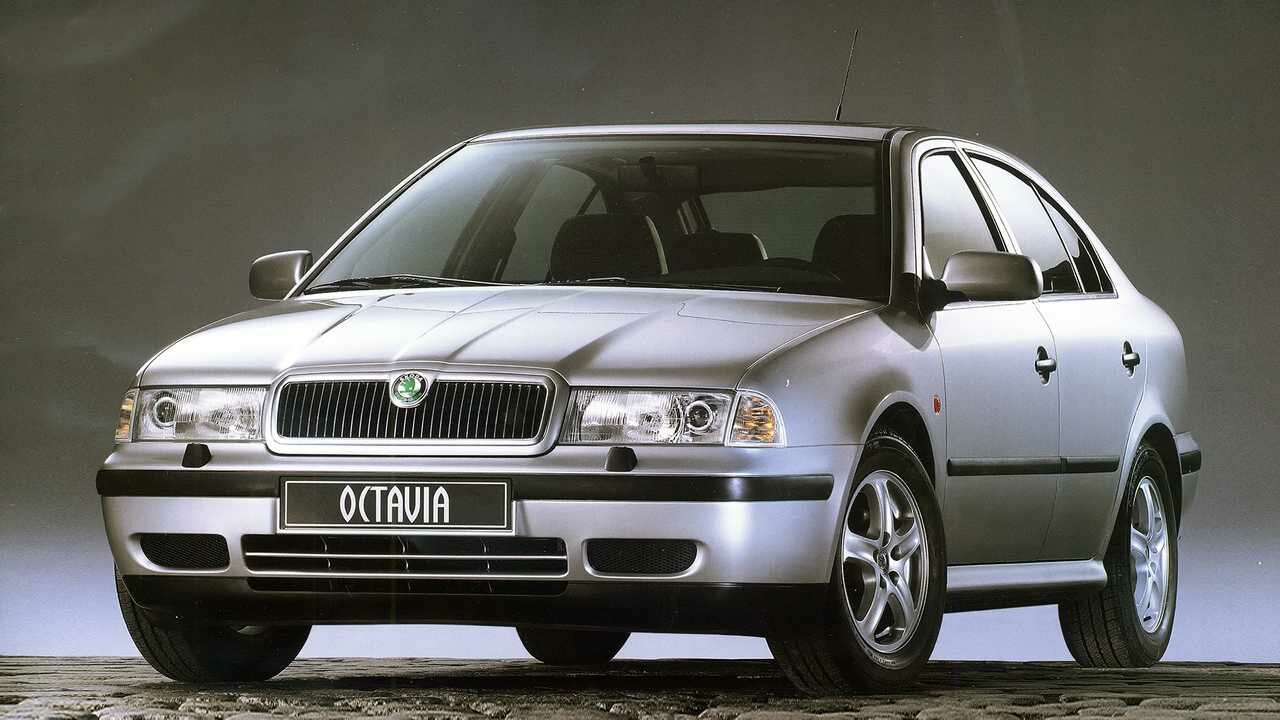 Jak se Škoda Octavia stala bestsellerem aneb 25 let historie jednoho z nejpopulárnějších aut na světě