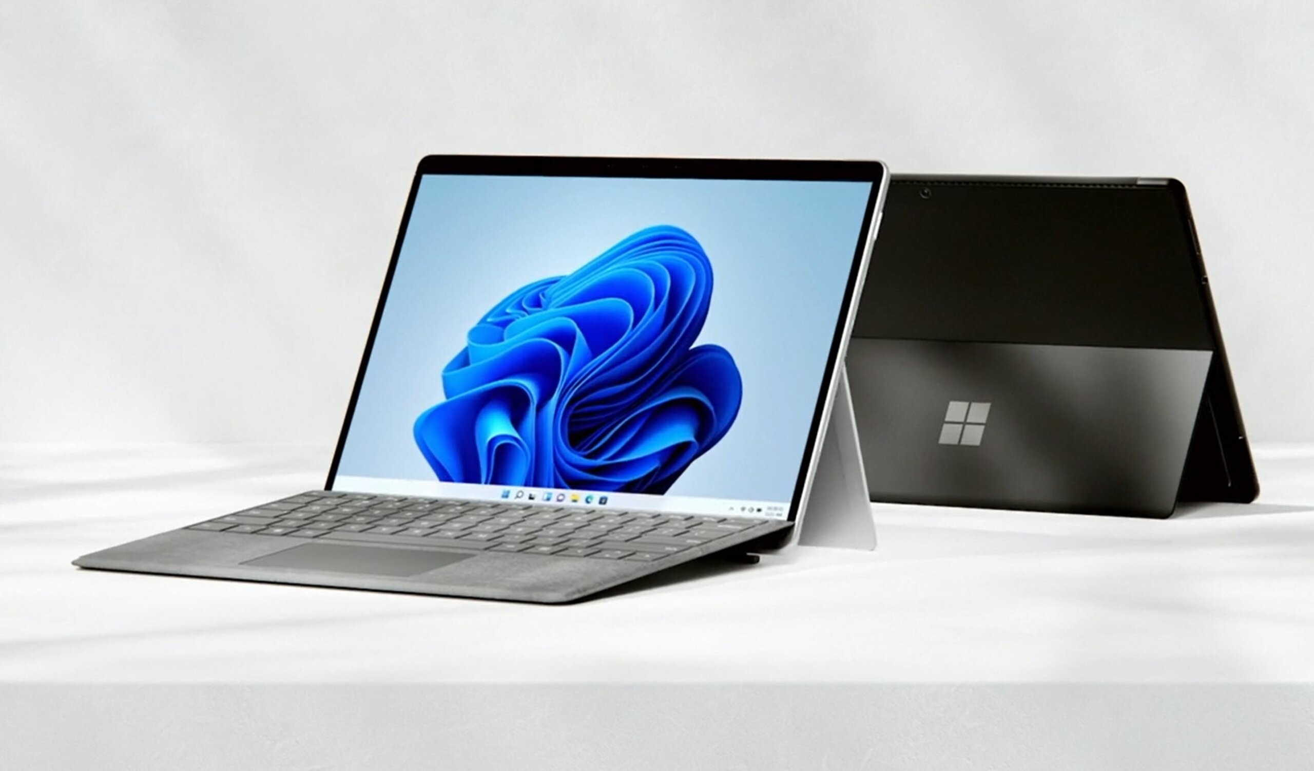 Microsoft представила Surface Pro 8 — планшет с экраном 120 Гц, Dolby Vision и поддержкой Thunderbolt 4