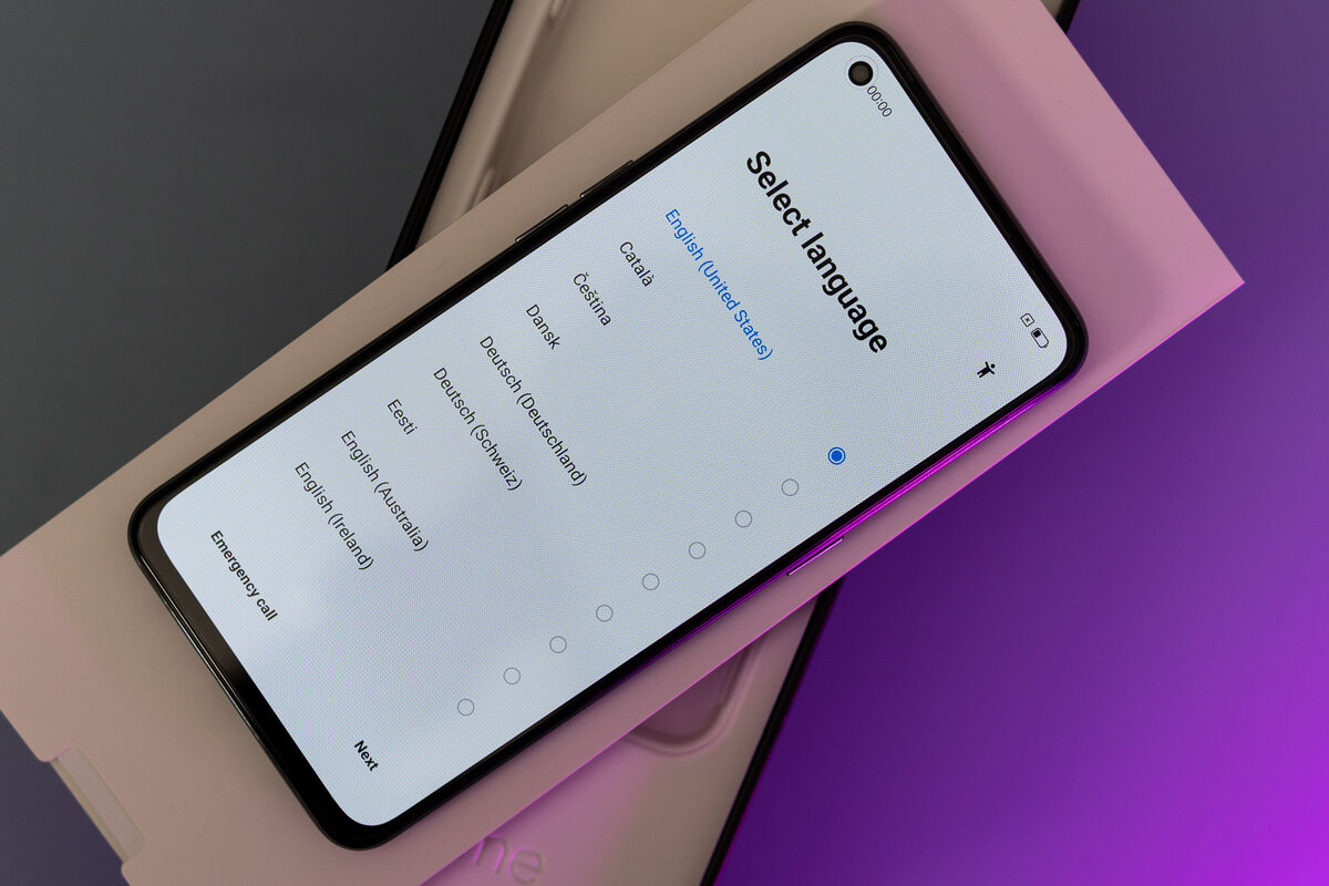 Конкурент среднебюджетным Xiaomi и Samsung. Обзор Realme GT Master Edition