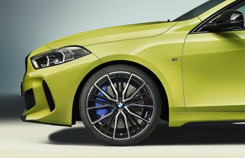 BMW представила обновлённый 1-Series: новая подвеска, улучшенная управляемость и не только