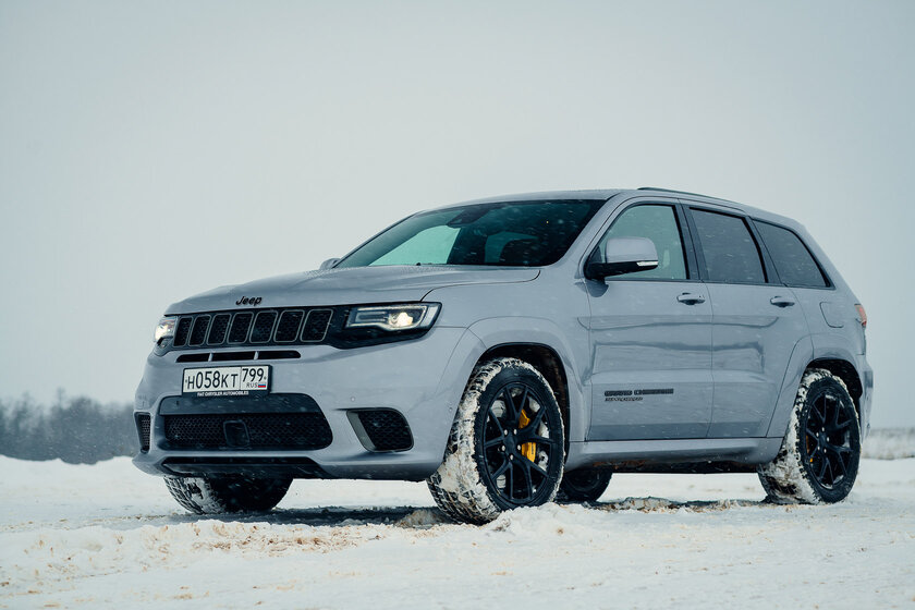 710 лошадей зимой! Тест-драйв Jeep Grand Cherokee Trackhawk