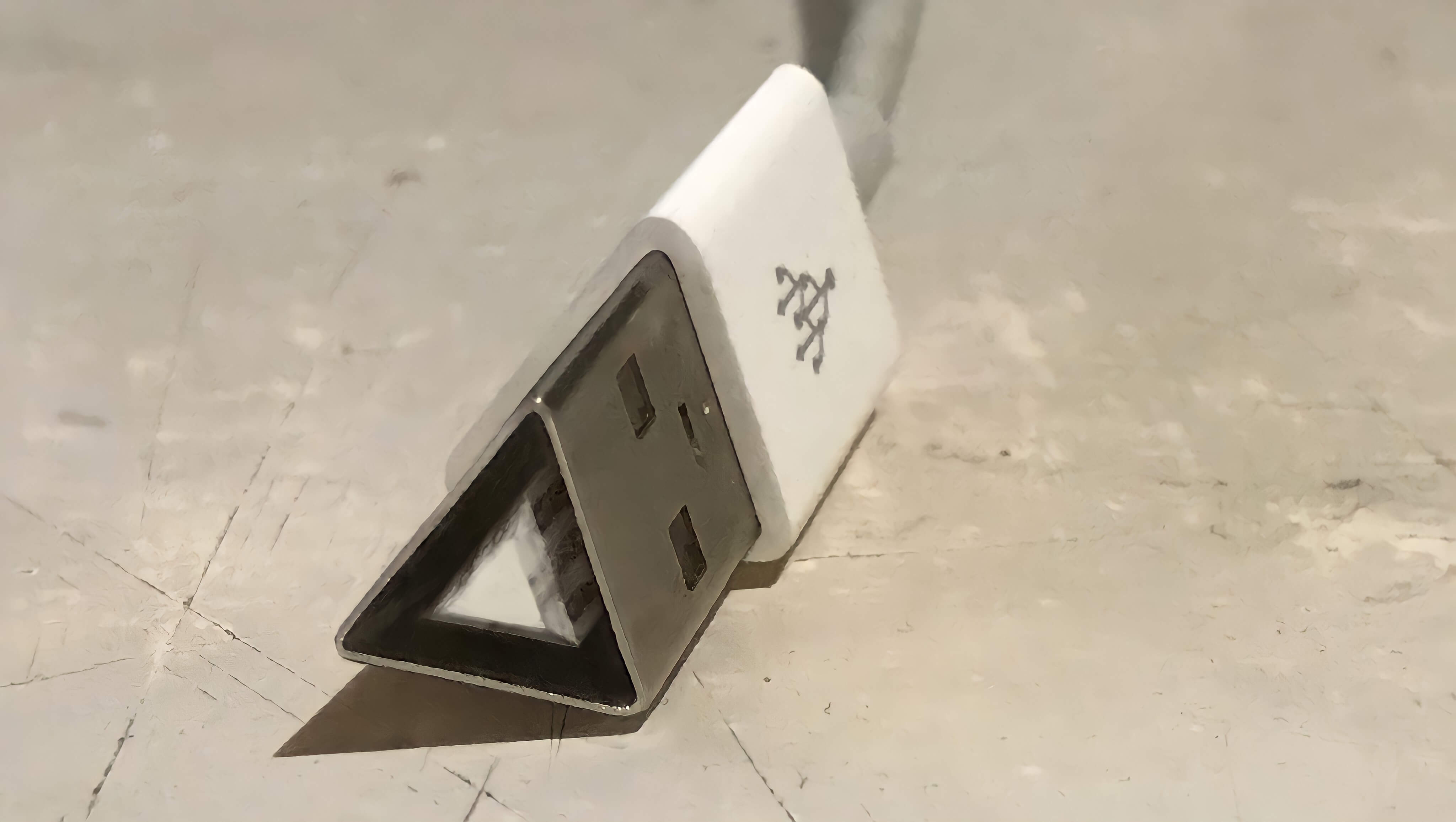 USB мог быть треугольным, или Почему интерфейс так глупо спроектирован