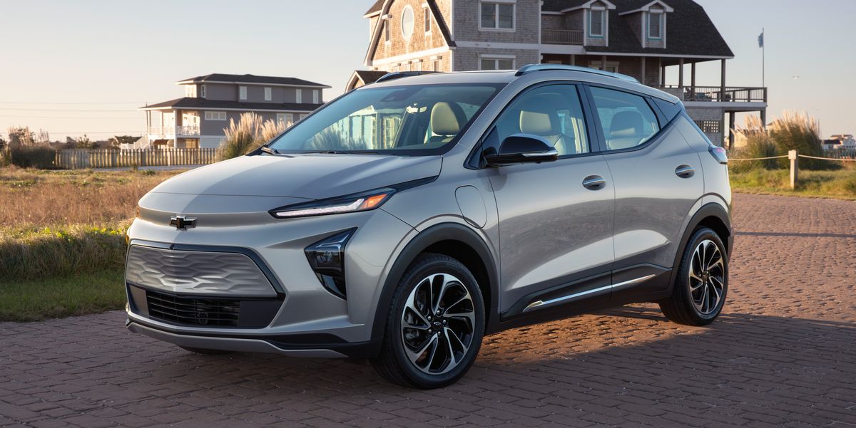 GM has received a patent for a training car that does not need an instructor
