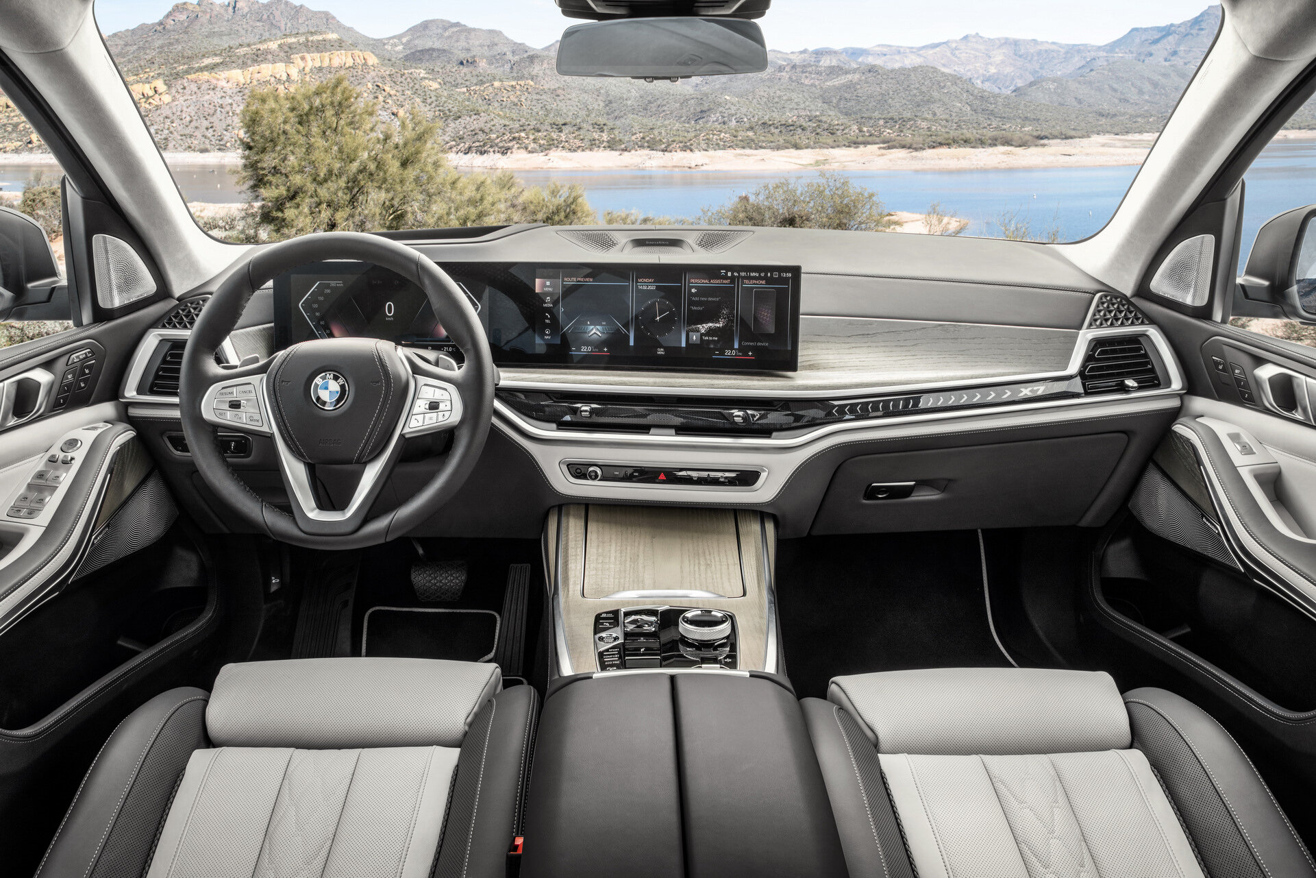 BMW переведет свои автомобили на Android Automotive. Но не все