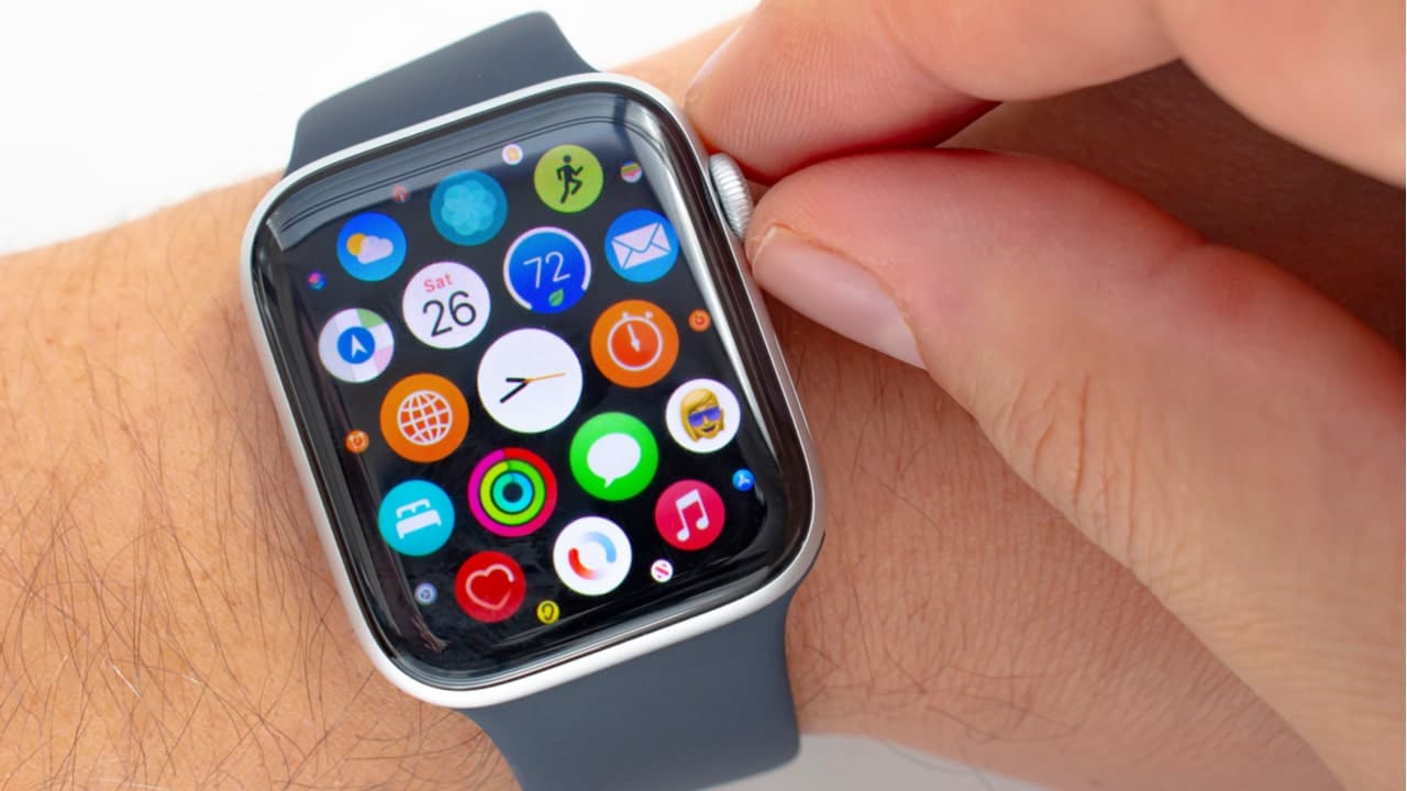 Apple has implemented a unique feature in the Watch Series 8: the watch will tell you if you have a fever