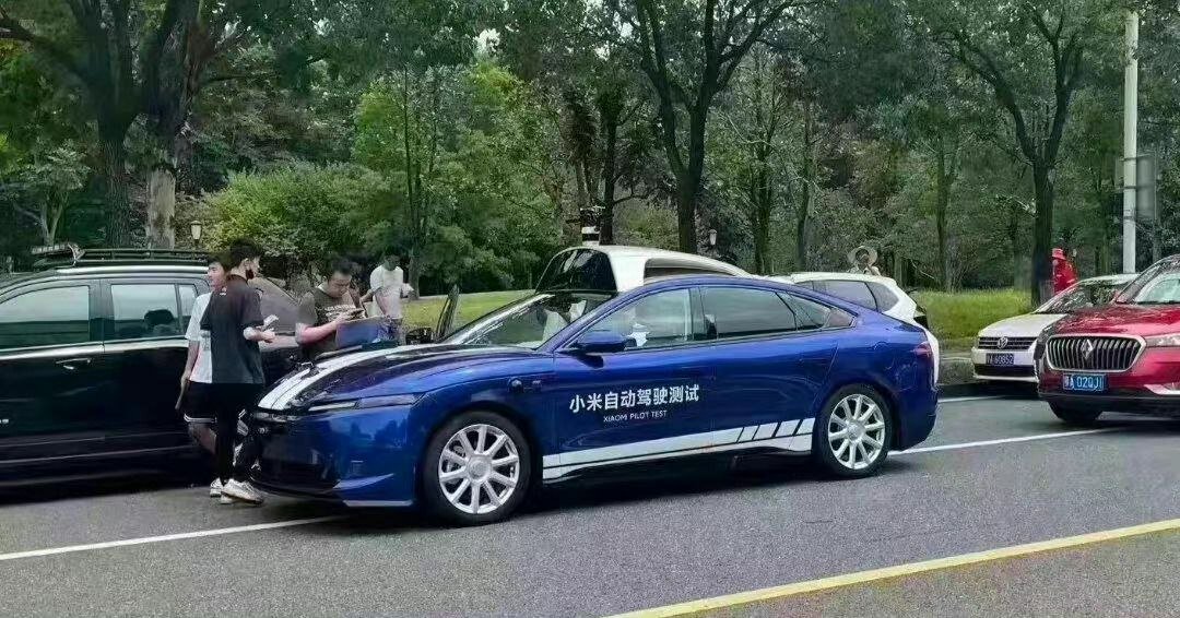 Первые фото: Xiaomi тестирует беспилотный автомобиль. Вложили 10 млрд долларов