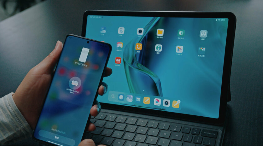 В MIUI 13 появилась удобная трансляция на телевизоры и ПК. Магия как у Apple
