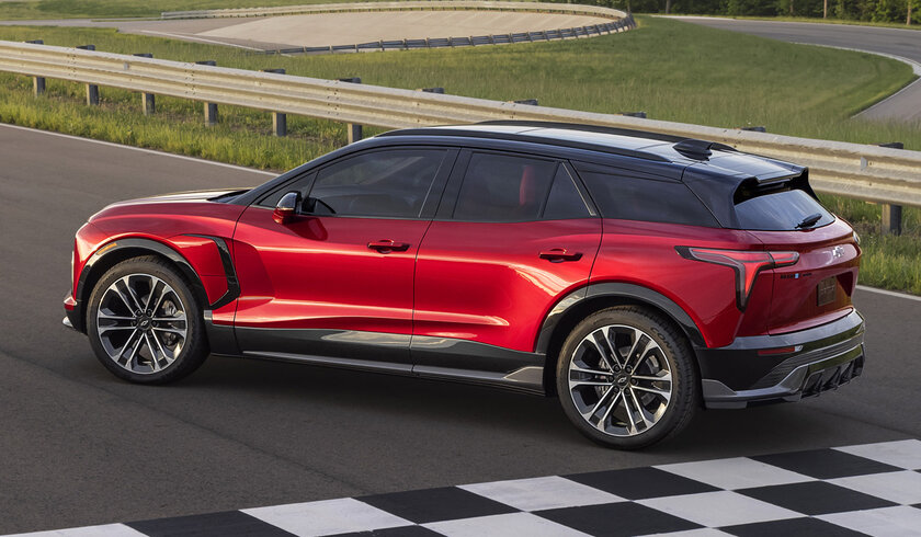400 км запас хода, 565 лошадей и три варианта привода: Chevrolet показала электрический Blazer