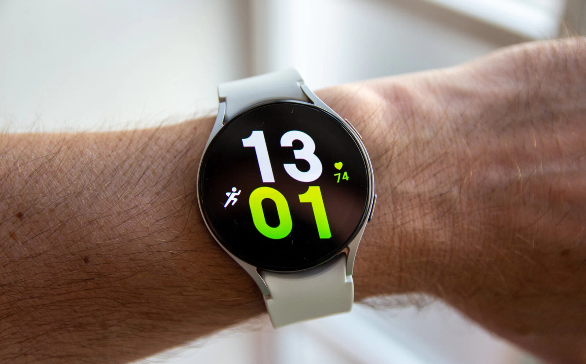 Обзор Samsung Galaxy Watch 5: лучшие умные часы с одним НО