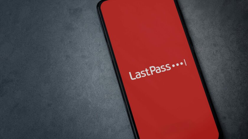 Крупнейший менеджер паролей LastPass взломали. Украден исходный код