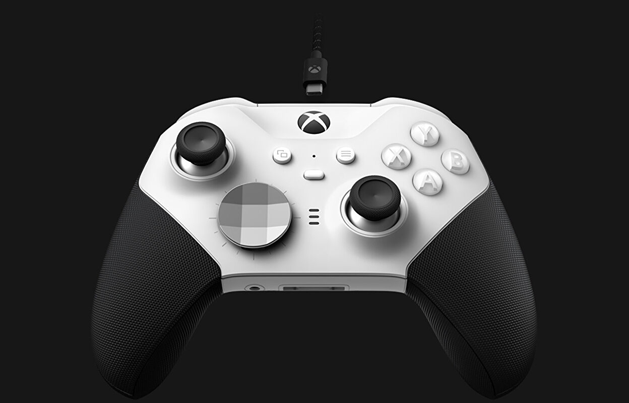 Представлен удешевлённый геймпад Xbox Elite: белый и с урезанными функциями