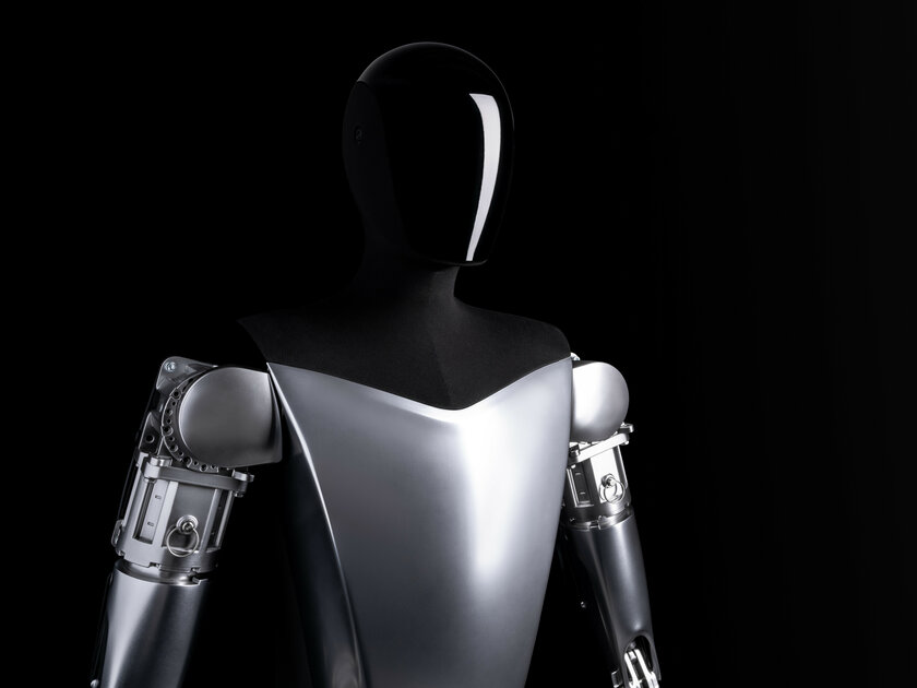 Tesla показала прототип человекоподобного робота. Обещает миллионы штук по разумной цене