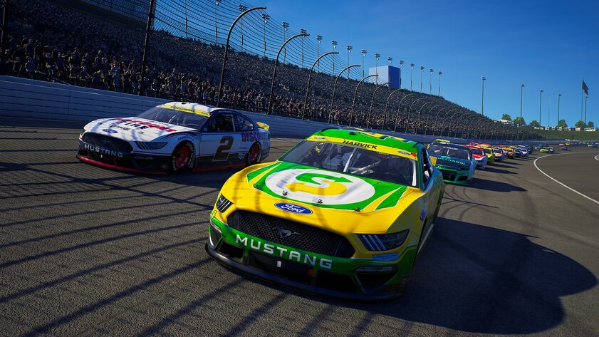 Пилот NASCAR использовал приём из игры, чтобы обогнать соперников и выйти в финал