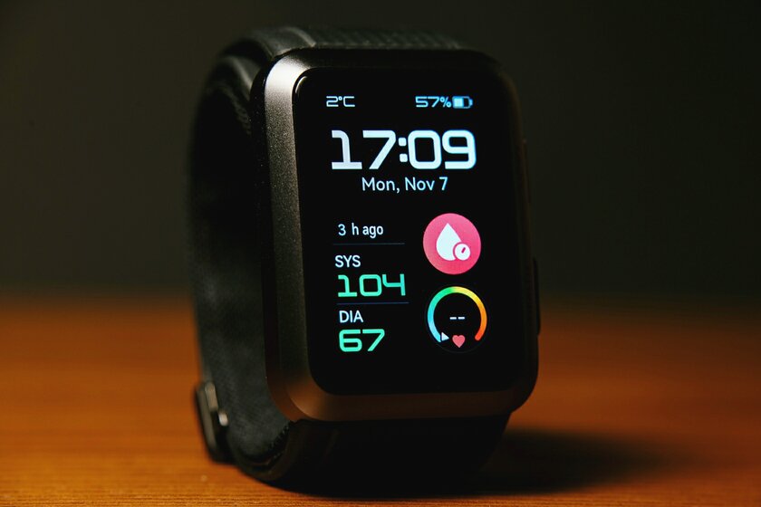 Обзор Huawei Watch D: эти часы умеют измерять артериальное давление