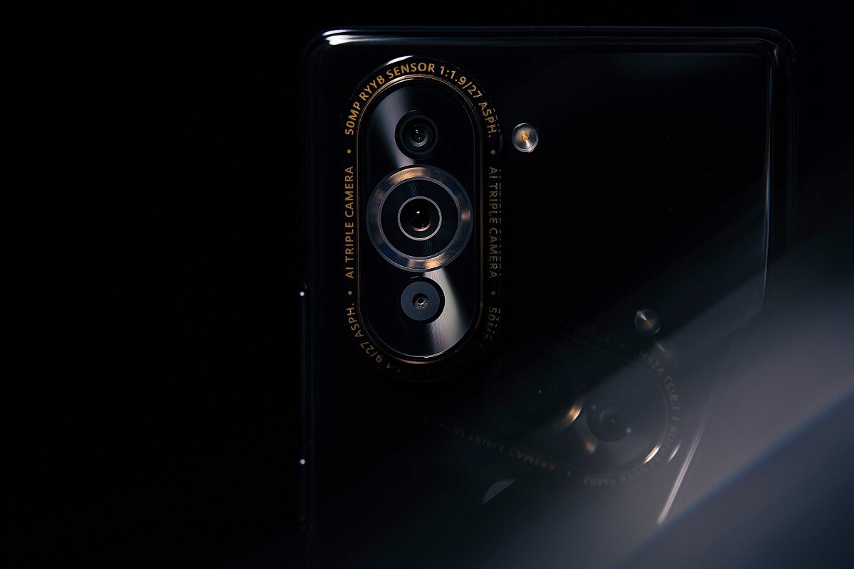 Для фотографов, геймеров и ценителей стиля: линейка смартфонов HUAWEI ...