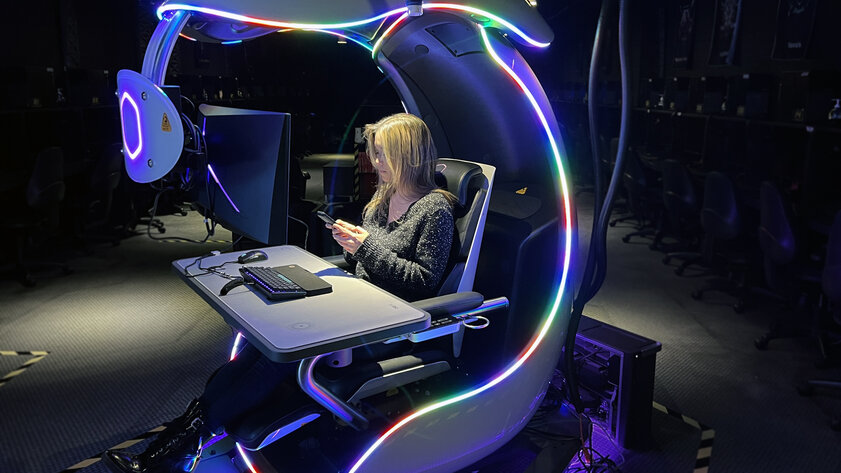 Cooler Master представила Orb X: полноценный компьютер в капсуле с подсветкой